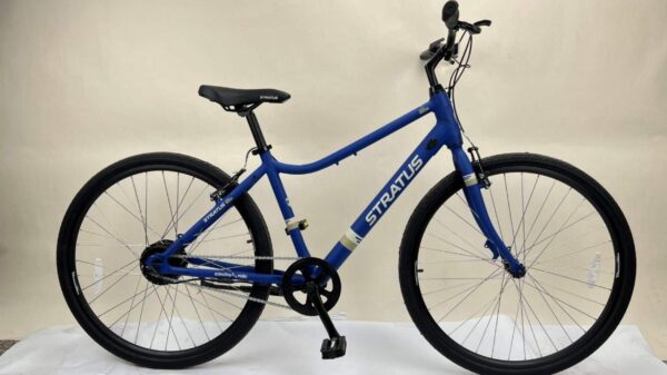 Vélo électrique léger Stratus Hightown avec cadre en aluminium, roues 700C, bleu – Image 8