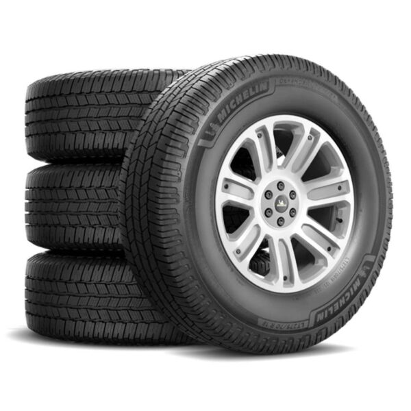 Pneu toute saison Michelin Defender LTX M/S 2 pour camions et VUS – Image 9