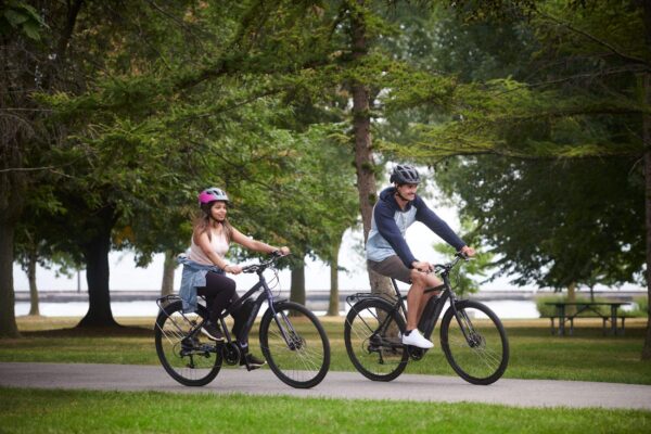 Vélo électrique tout-terrain Raleigh Getaway 36 V, 700C roues, noir – Image 10