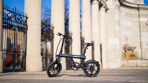 Vélo électrique 36 V iZip Polo avec batterie intégrée au cadre et affichage DEL, roues de 16 po, bleu – Image 11